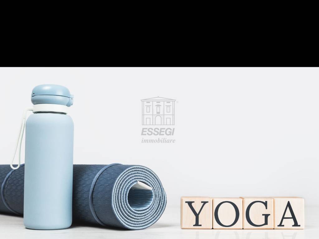 negozio in vendita a Lucca in zona zona San Filippo