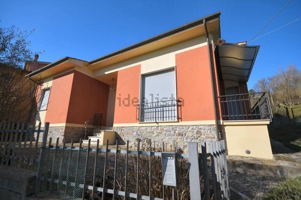 quadrivano in vendita a Lucca in zona Nozzano