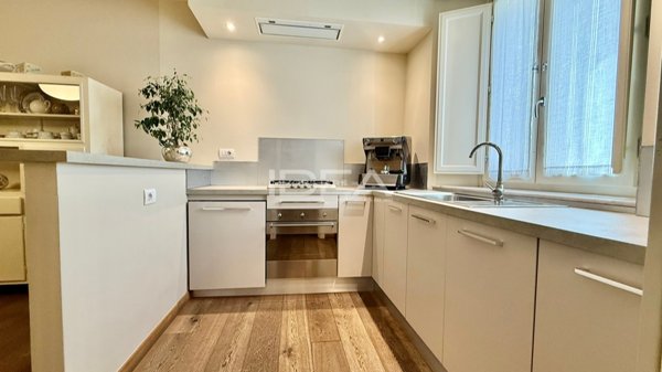 appartamento in vendita a Lucca in zona Centro Città