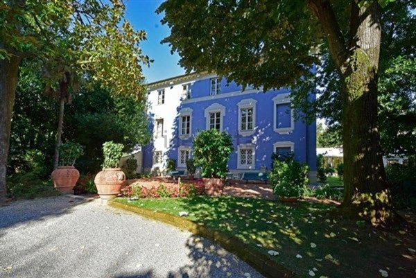 casa indipendente in vendita a Lucca in zona San Lorenzo a Vaccoli