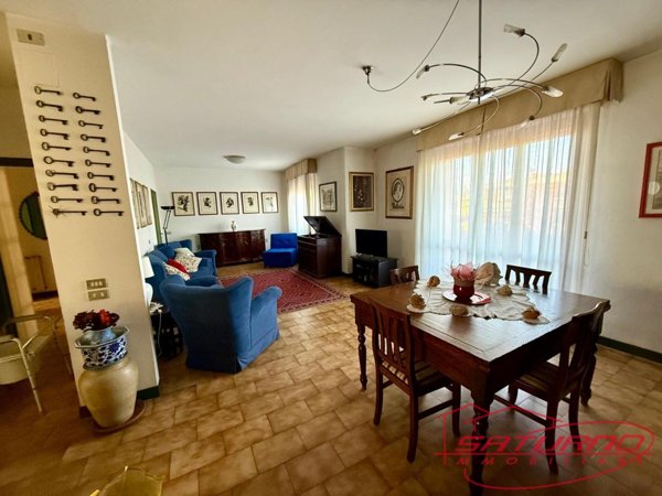 appartamento in vendita a Lucca in zona zona San Filippo