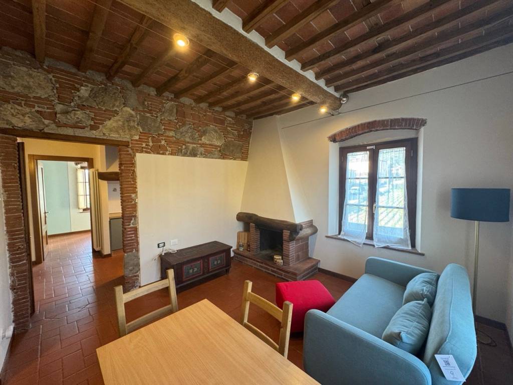 appartamento in vendita a Lucca in zona Centro Città