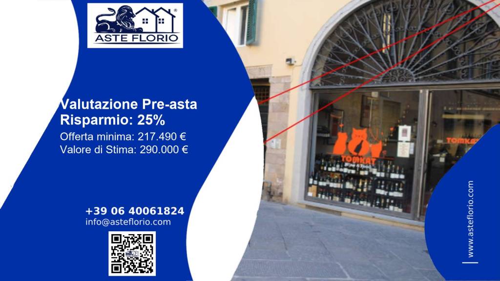 negozio in vendita a Lucca in zona Centro Città