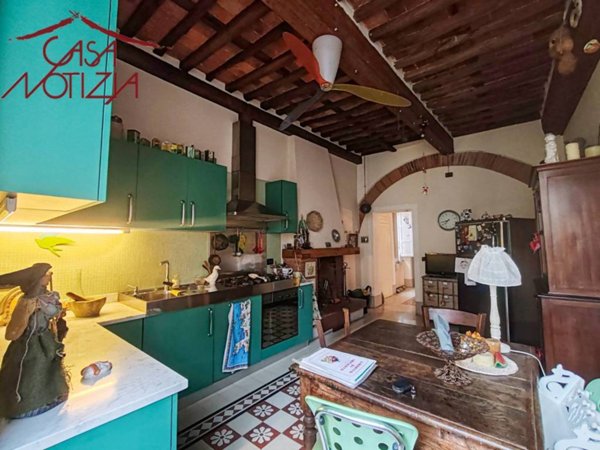 appartamento in vendita a Lucca in zona Centro Città