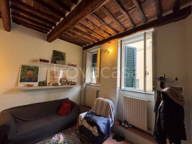 appartamento in vendita a Lucca in zona Centro Città