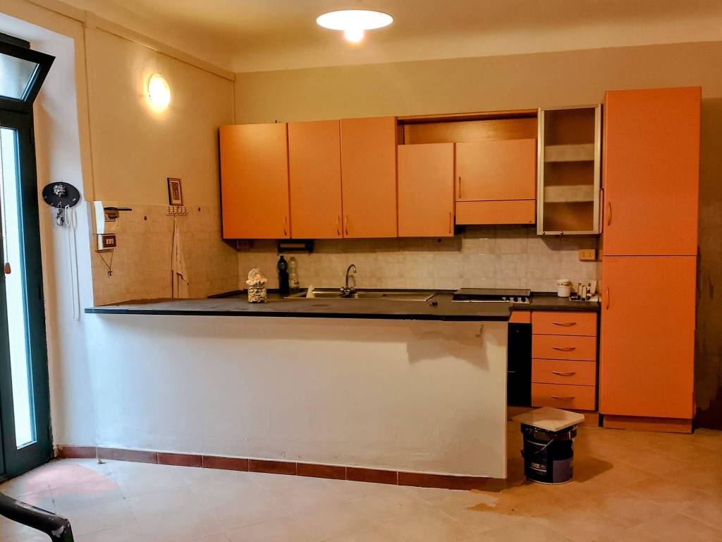 appartamento in vendita a Lucca in zona Aquilea