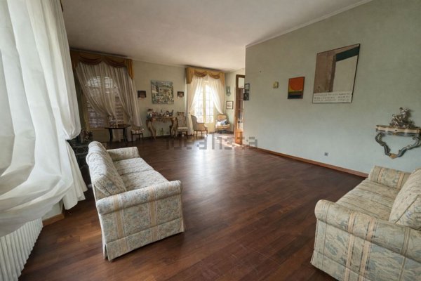 casa indipendente in vendita a Lucca in zona Zona San Concordio