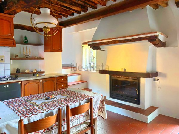 appartamento in vendita a Lucca in zona Cerasomma