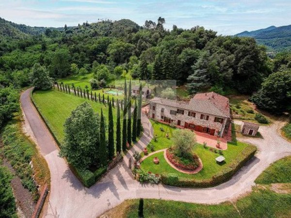 casale in vendita a Lucca in zona zona San Marco