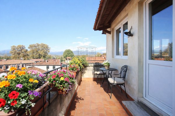 appartamento in vendita a Lucca in zona Centro Città