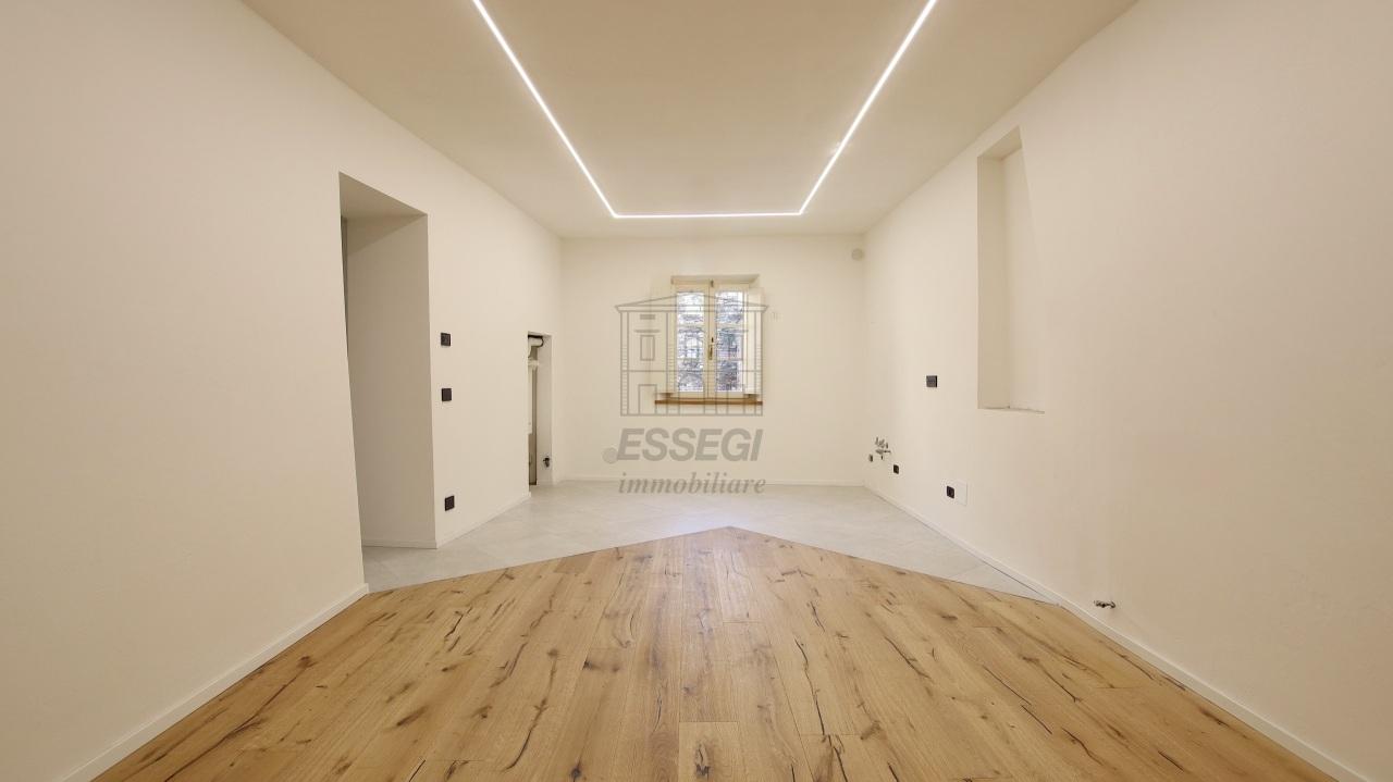 appartamento in vendita a Lucca in zona Centro Città