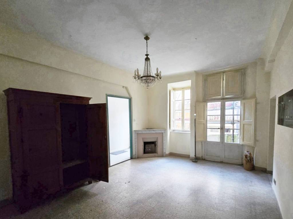 appartamento in vendita a Lucca in zona Centro Città