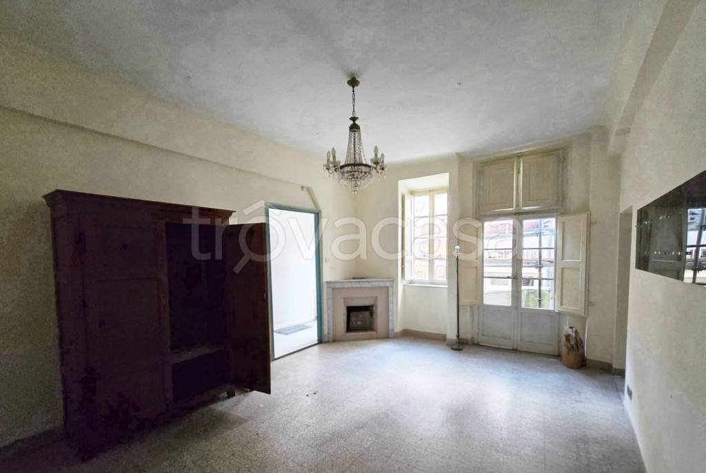 appartamento in vendita a Lucca in zona Centro Città