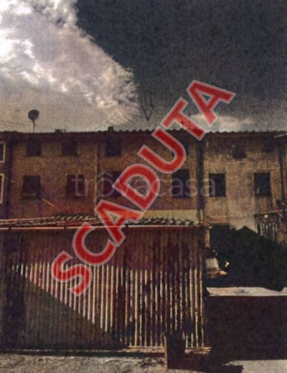 appartamento in vendita a Lucca in zona San Cassiano a Vico