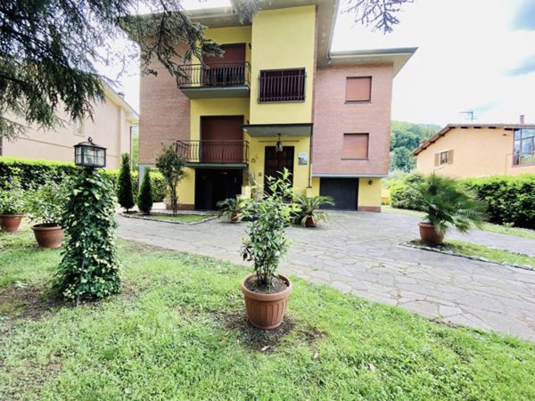 casa indipendente in vendita a Lucca in zona Ciciana