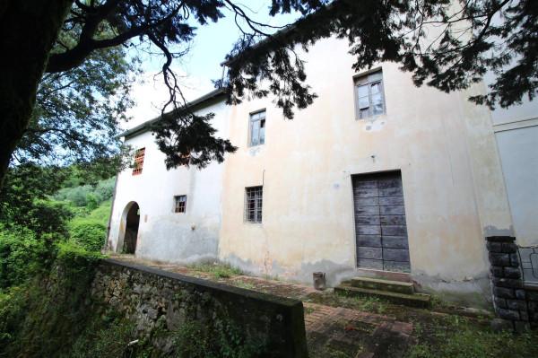 casa indipendente in vendita a Lucca in zona Maggiano