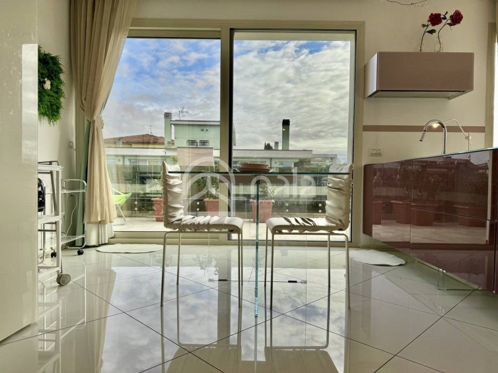 appartamento in vendita a Lucca in zona Zona San Concordio