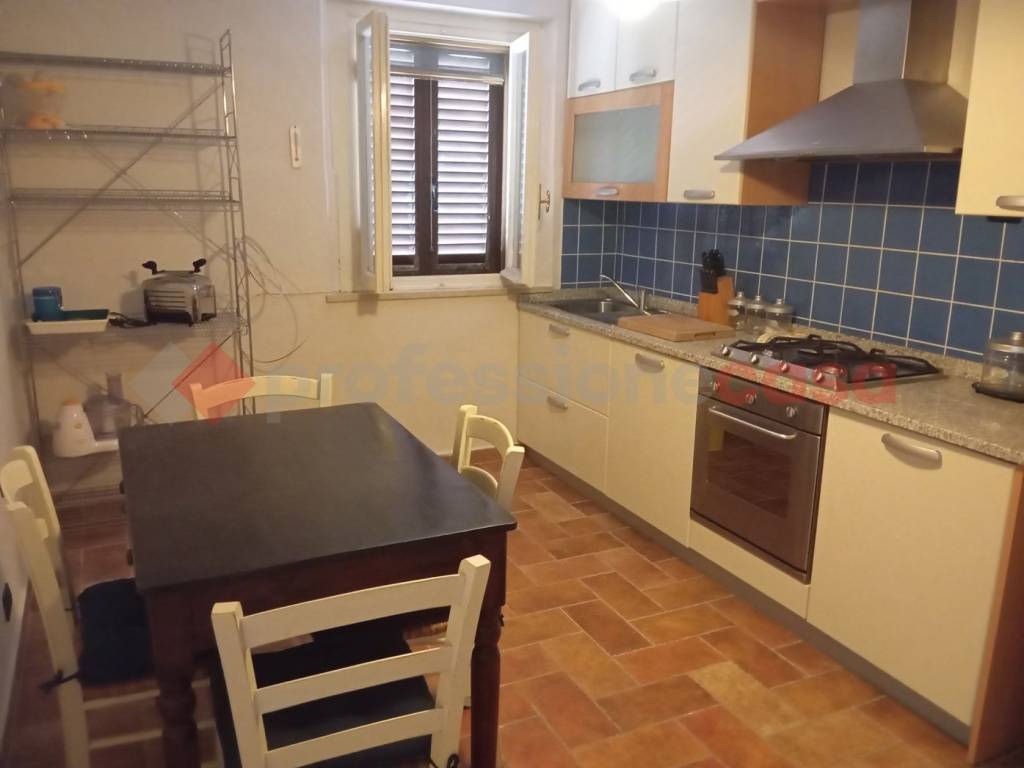 appartamento in vendita a Lucca in zona Nozzano