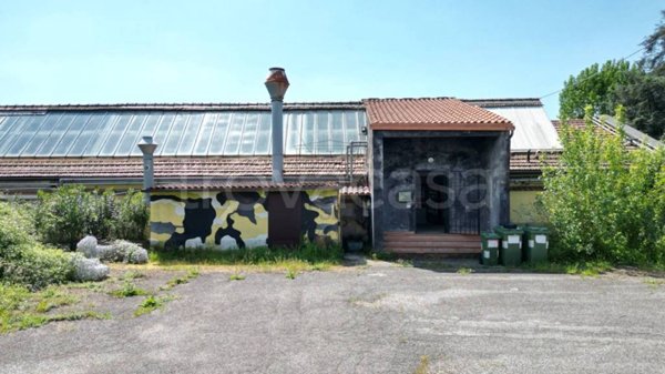 appartamento in vendita a Lucca in zona Aquilea