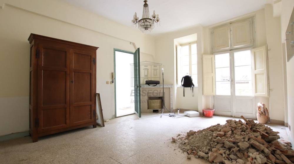 appartamento in vendita a Lucca in zona Centro Città