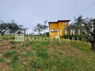 casa indipendente in vendita a Lucca