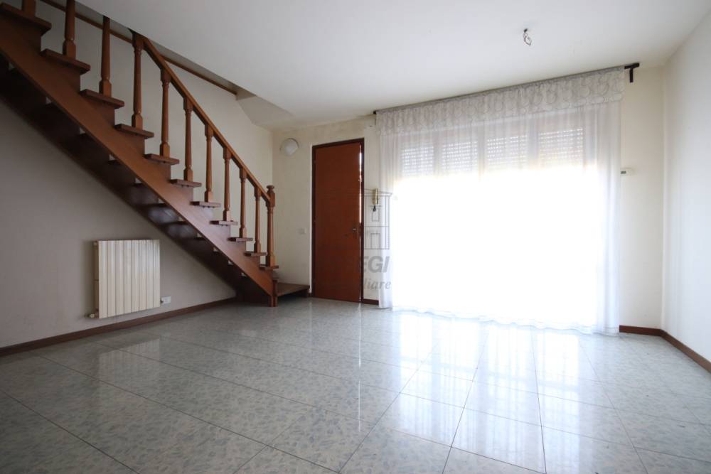 casa indipendente in vendita a Lucca in zona zona San Vito