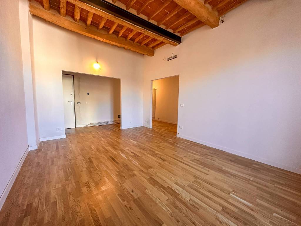 appartamento in vendita a Lucca in zona Centro Città