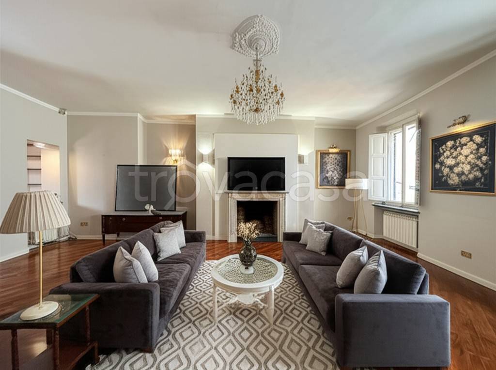 appartamento in vendita a Lucca in zona Centro Città