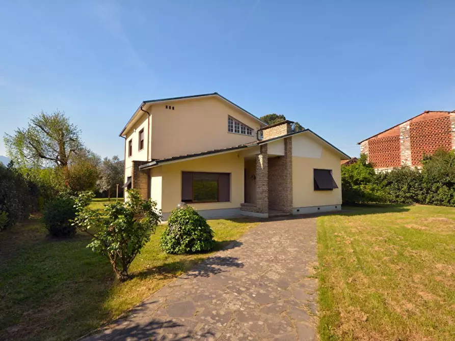 casa indipendente in vendita a Lucca in zona San Donato