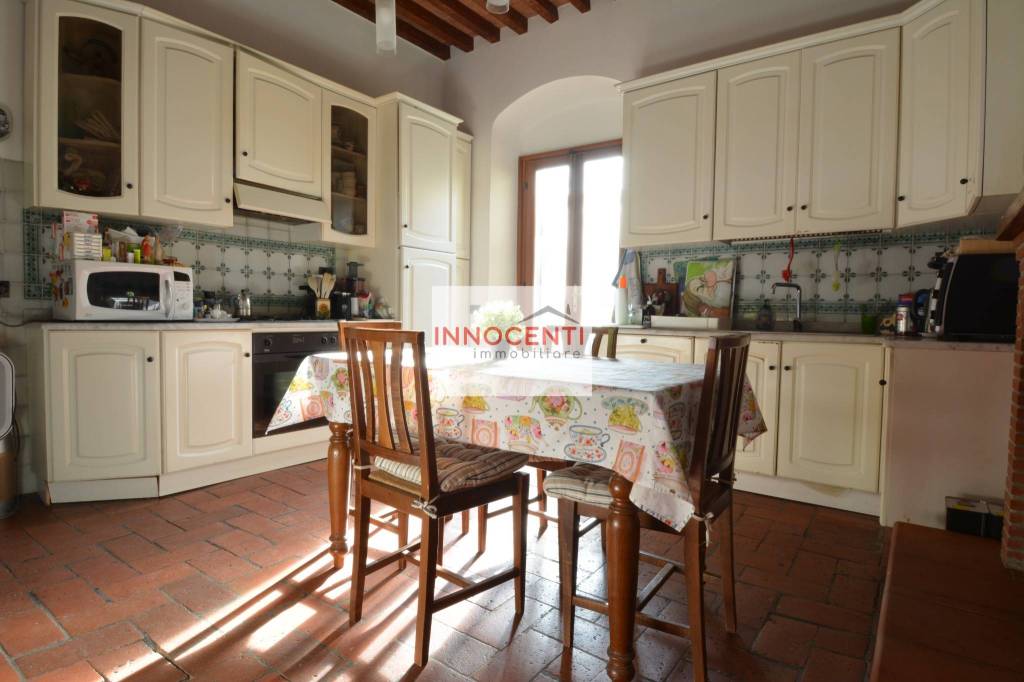 appartamento in vendita a Lucca in zona Piaggione