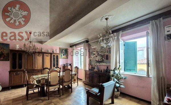 appartamento in vendita a Lucca in zona Centro Città