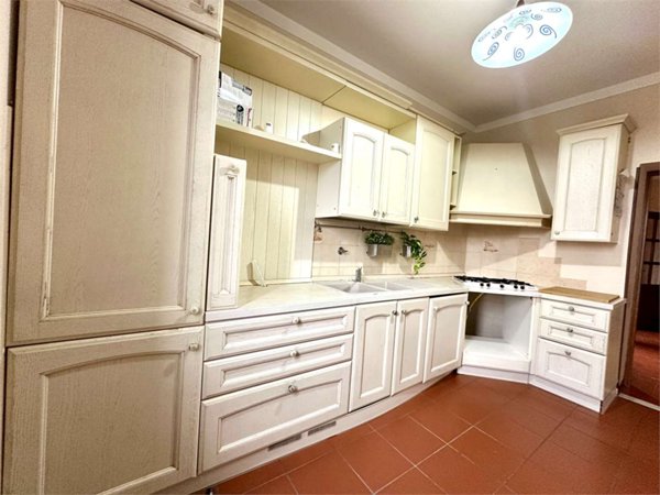 appartamento in vendita a Lucca in zona Ponte a Moriano