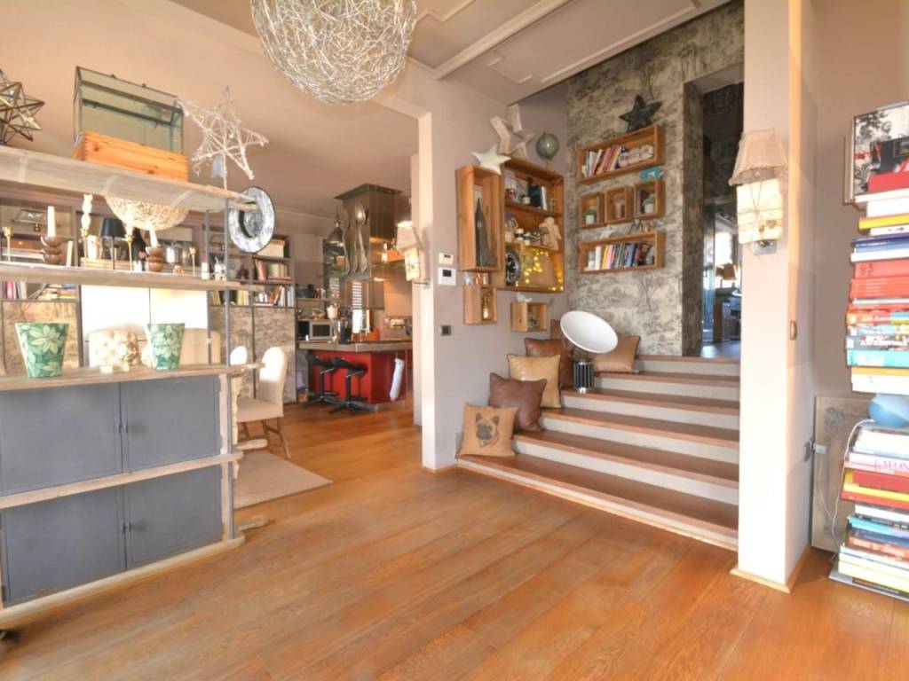 casa indipendente in vendita a Lucca in zona zona San Filippo