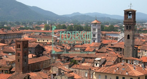 appartamento in vendita a Lucca in zona Centro Città