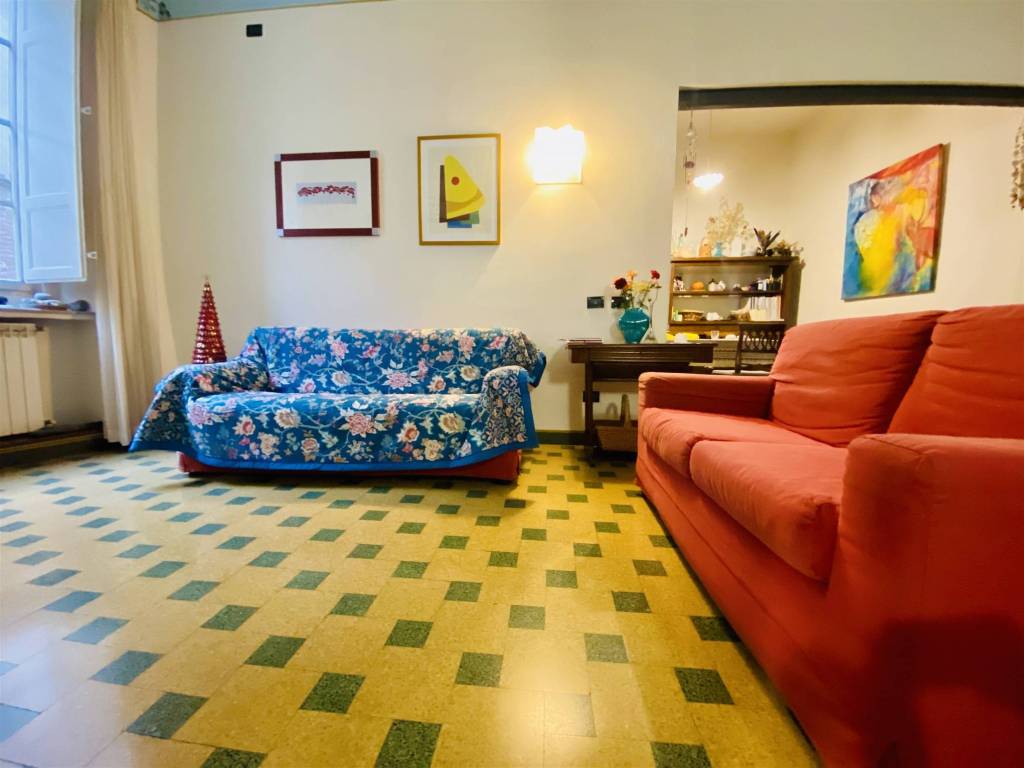 appartamento in vendita a Lucca in zona Centro Città