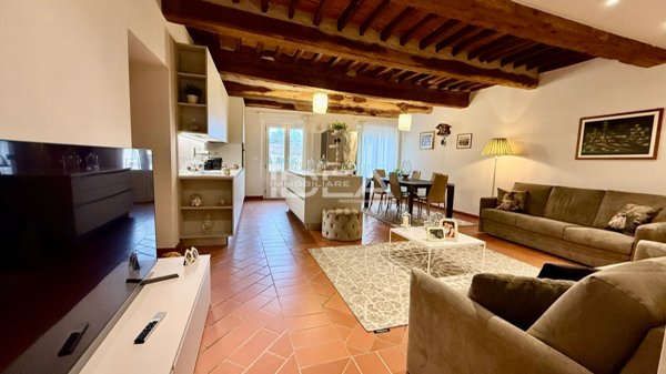 appartamento in vendita a Lucca in zona Centro Città