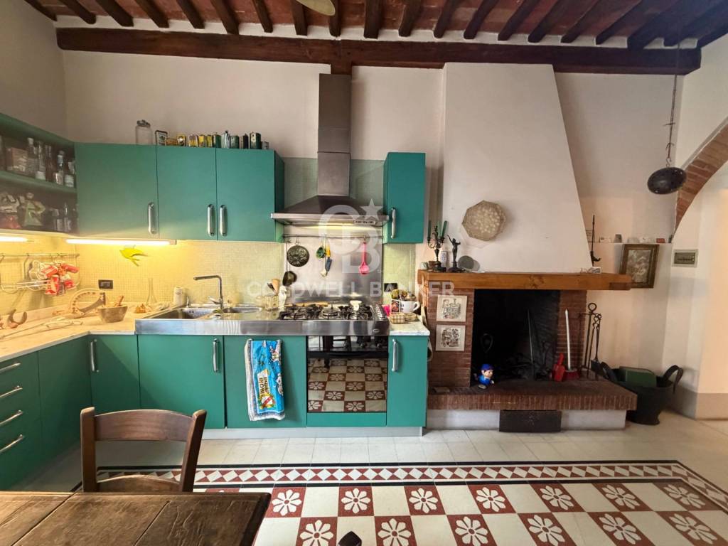 appartamento in vendita a Lucca in zona Torre