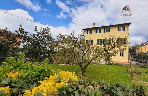 casa indipendente in vendita a Lucca in zona Sant'Angelo in Campo