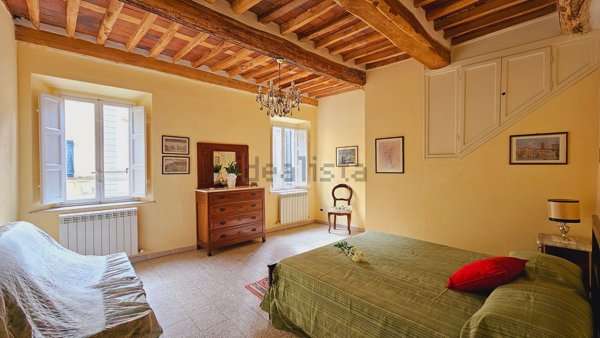 appartamento in vendita a Lucca in zona Centro Città
