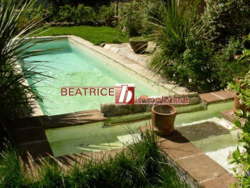 casa indipendente in vendita a Lucca in zona Mutigliano