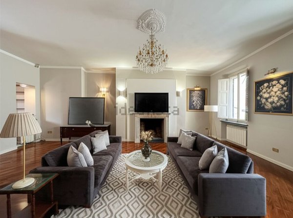 appartamento in vendita a Lucca in zona Centro Città