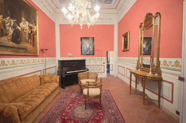 appartamento in vendita a Lucca in zona Centro Città