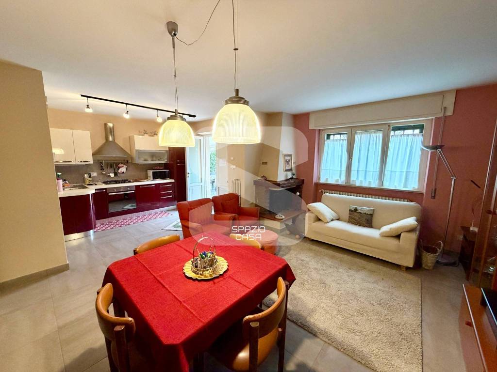 appartamento in vendita a Lucca in zona Zona San Concordio