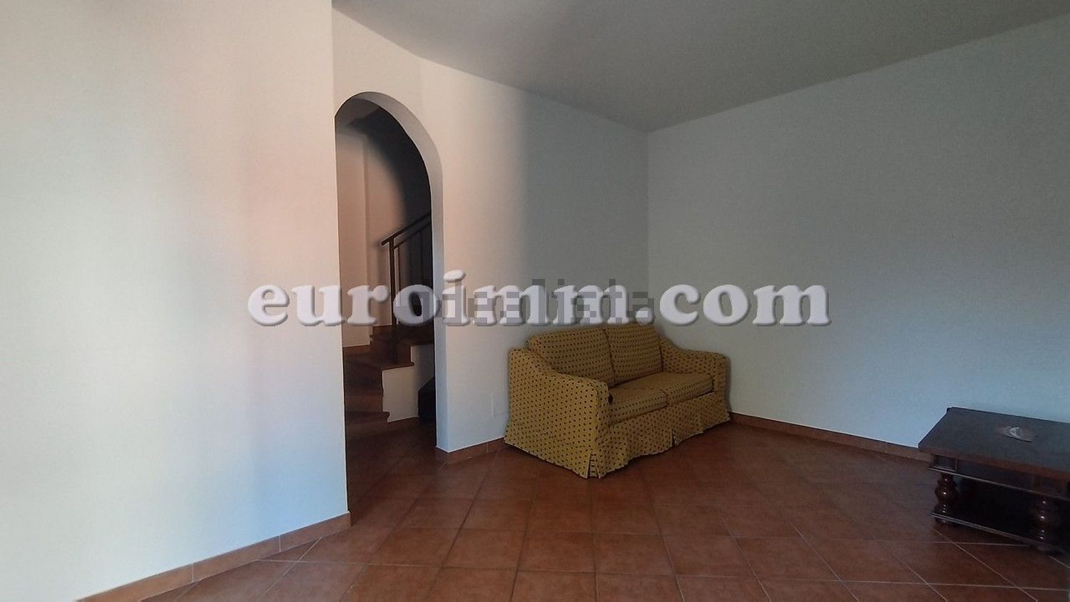 casa indipendente in vendita a Lucca in zona Monte San Quirico