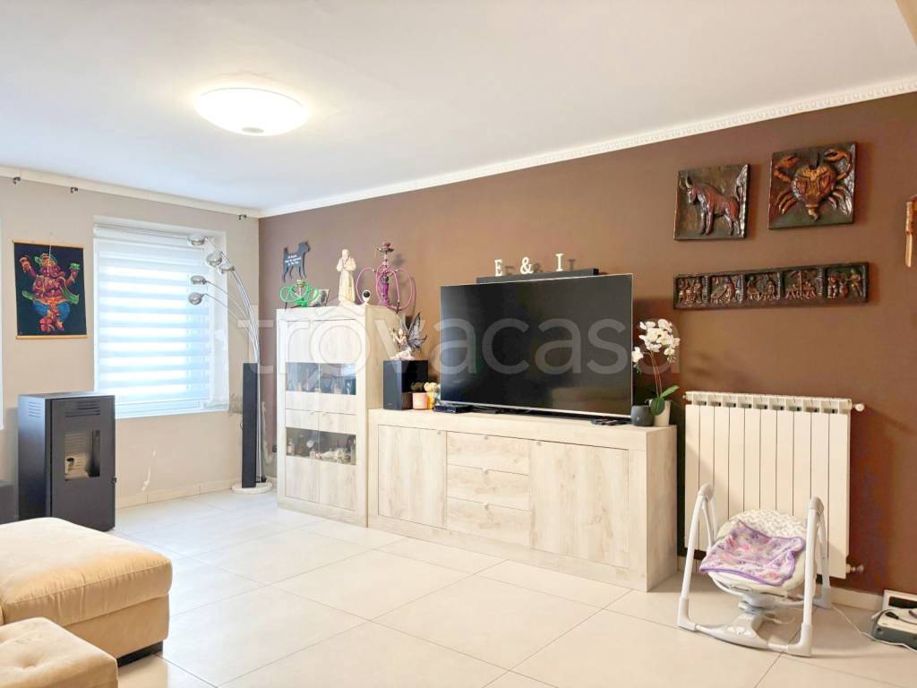 casa indipendente in vendita a Lucca in zona Santa Maria del Giudice