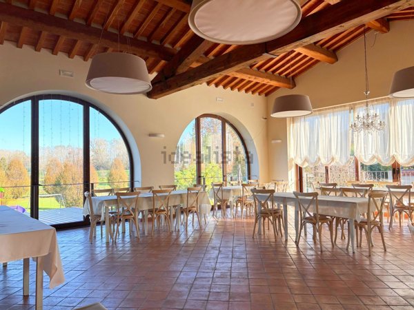 negozio in vendita a Lucca in zona Centro Città