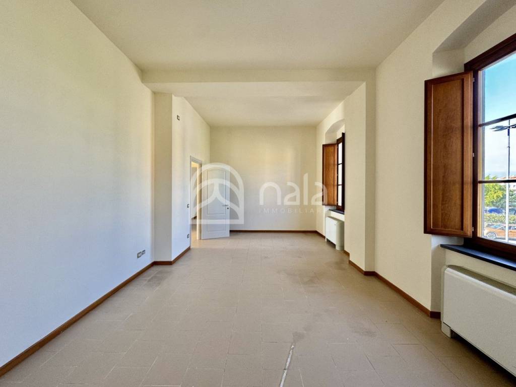 ufficio in vendita a Lucca in zona zona San Vito