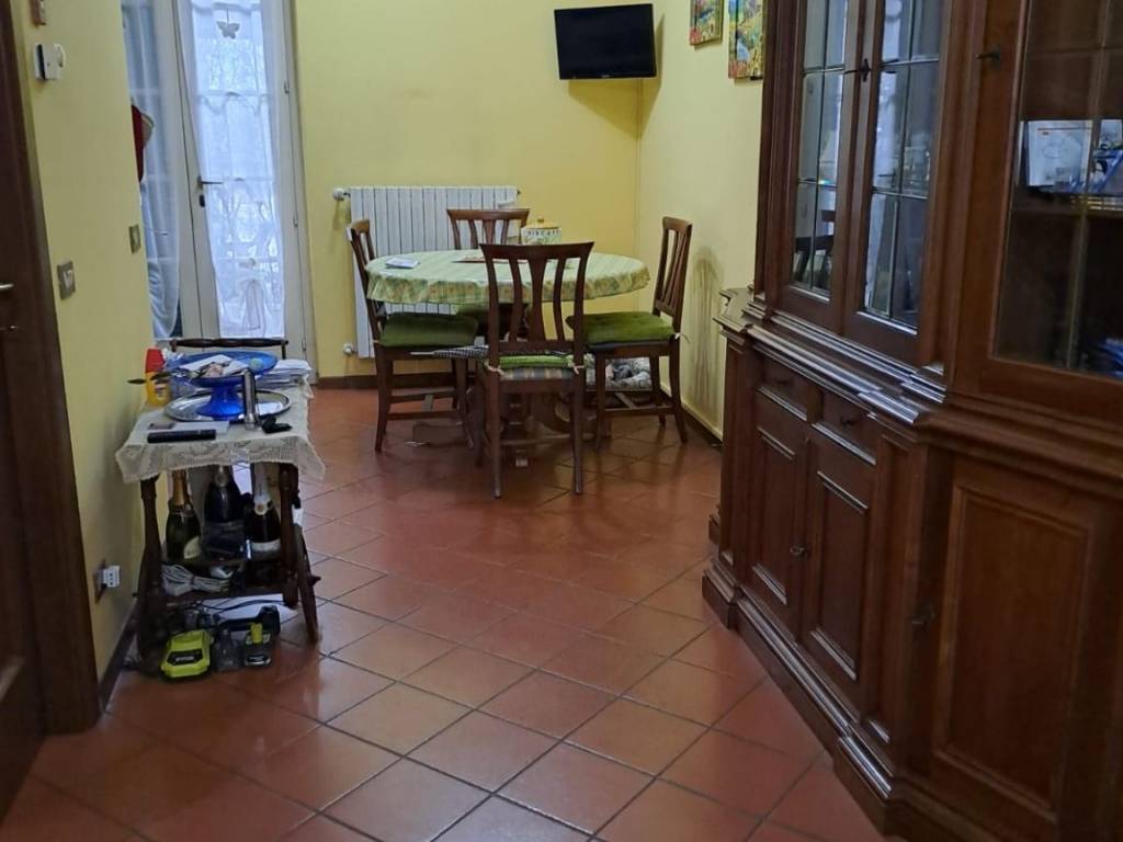 casa indipendente in vendita a Lucca in zona Picciorana