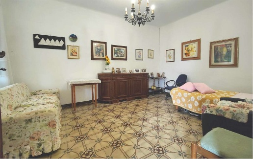 casa indipendente in vendita a Lucca in zona Ponte San Pietro