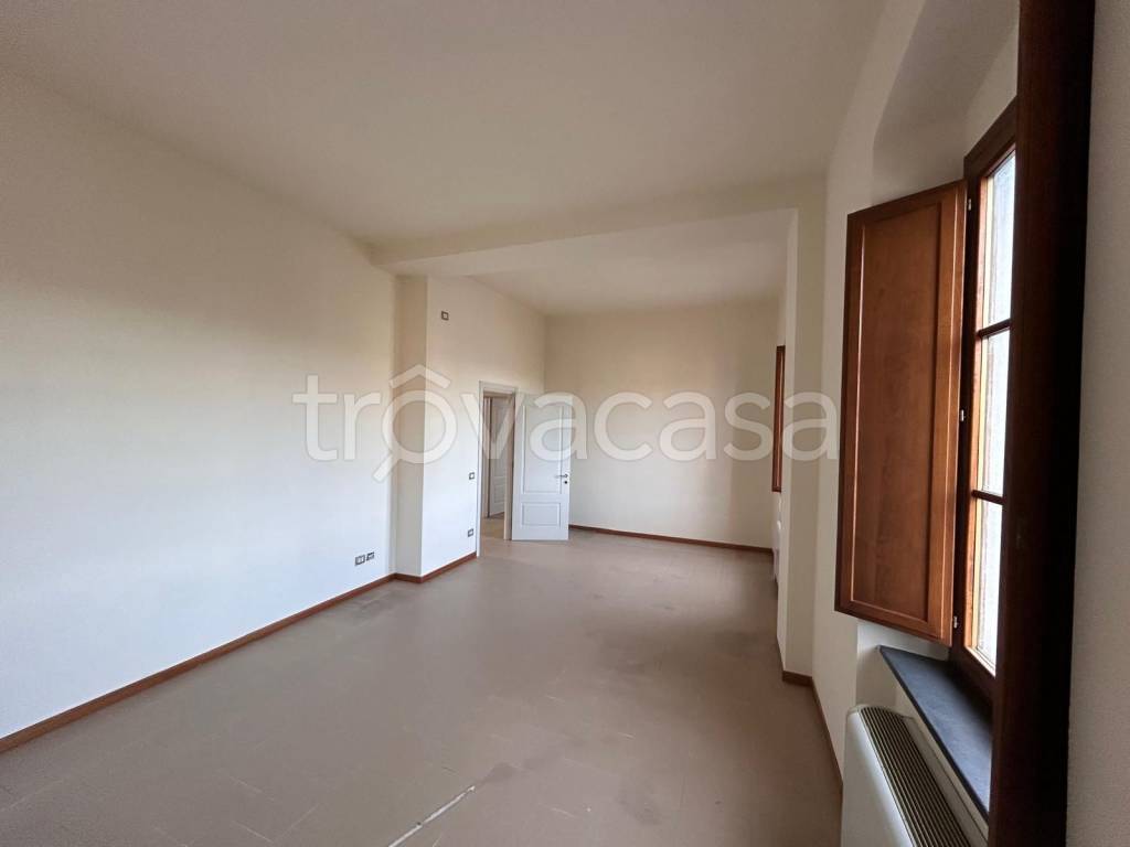 appartamento in vendita a Lucca in zona zona Arancio